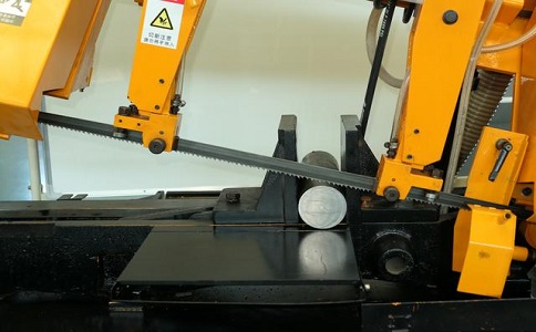 仁寿数控带锯床自动送料精度会出现偏差吗? 仁寿数控带锯床自动送料精度会出现偏差吗?